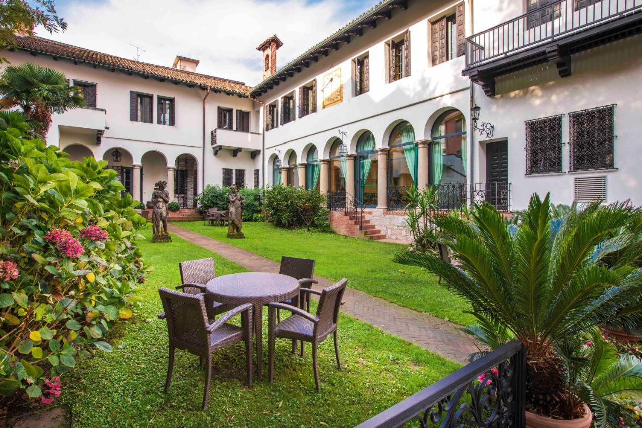 Hotel La Palma Stresa Exterior photo